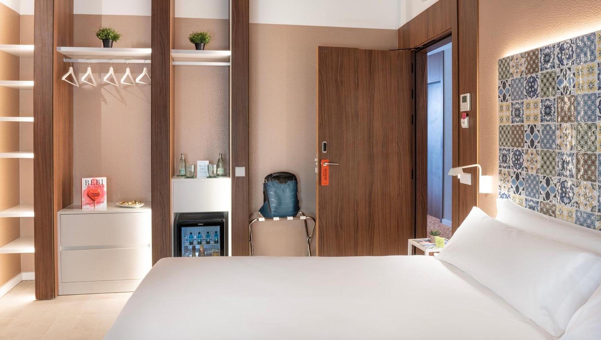 Axel Hotel Valencia - Adults Only المظهر الخارجي الصورة