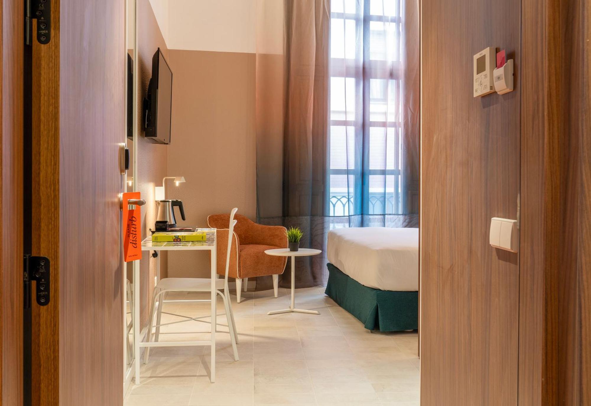 Axel Hotel Valencia - Adults Only المظهر الخارجي الصورة